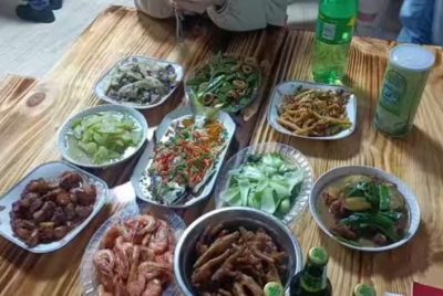 见习半年我早已纠正了之前对养猪行业的偏见